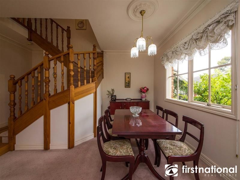 20 Vista Court, Berwick VIC 3806