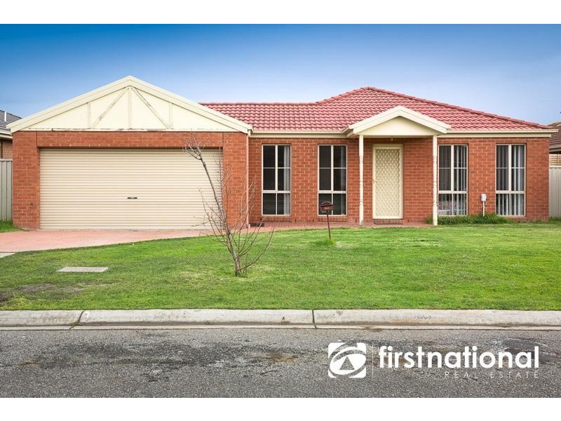 9 Wisteria Court, Pakenham VIC 3810