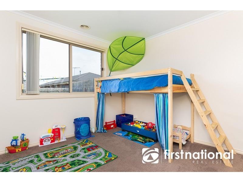 9 Wisteria Court, Pakenham VIC 3810