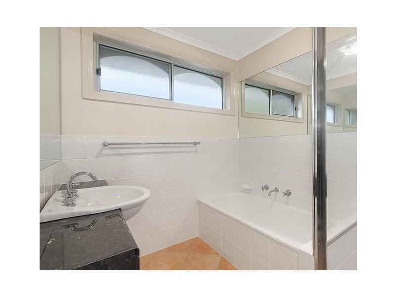 25 McNabb Street, Berwick VIC 3806