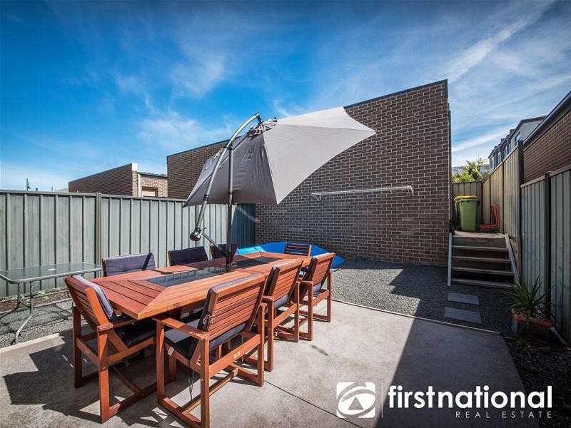 57 Atlantic Drive, Pakenham VIC 3810