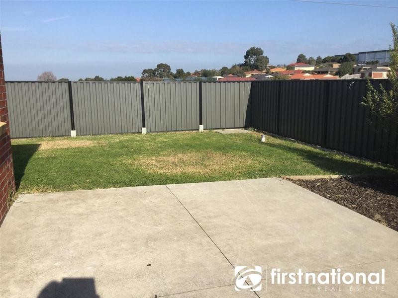 34 Windermere Boulevard, Pakenham VIC 3810