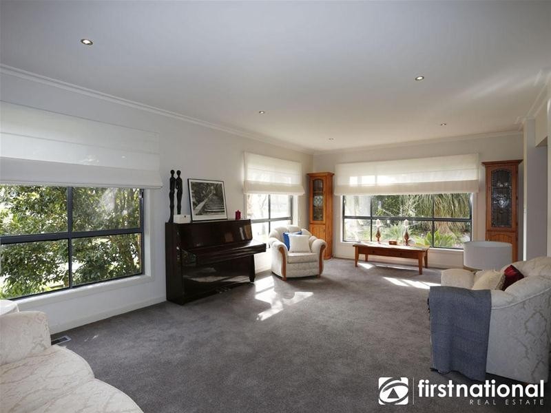 15 Sorrento Avenue, Berwick VIC 3806