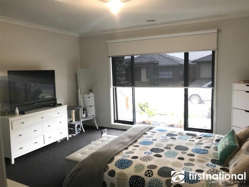 18 Glendora Avenue, Clyde VIC 3978