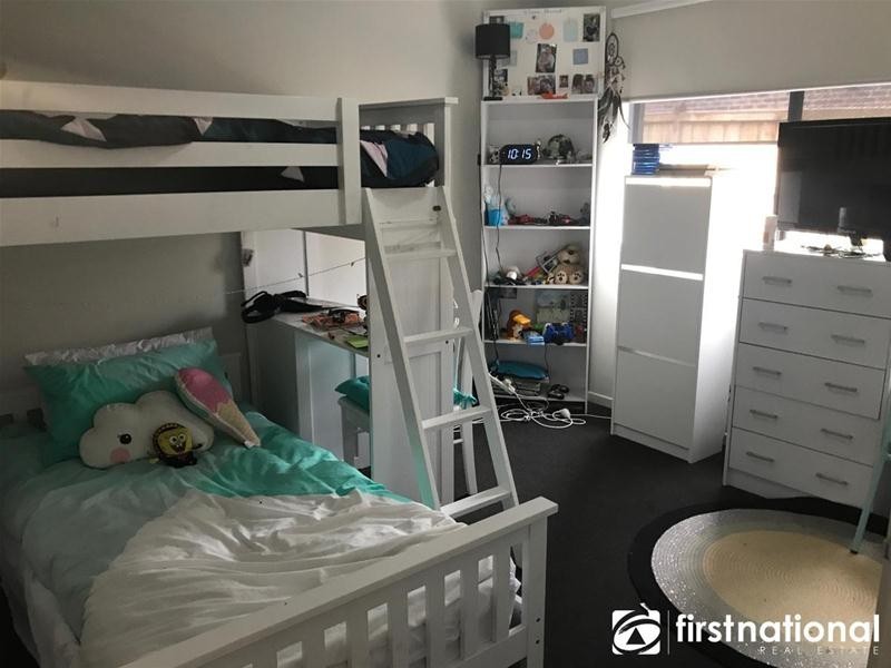 18 Glendora Avenue, Clyde VIC 3978