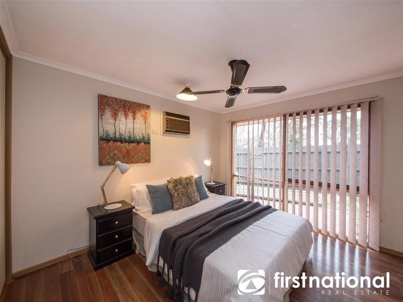 10 Mayruck Rise, Hampton Park VIC 3976