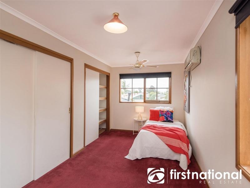 10 Mayruck Rise, Hampton Park VIC 3976