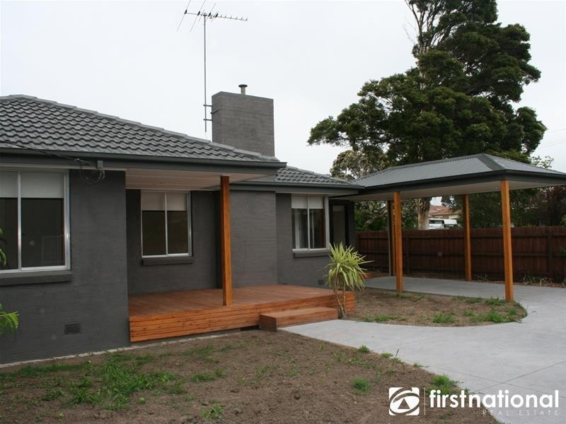 1 Wadsley Avenue, Pakenham VIC 3810