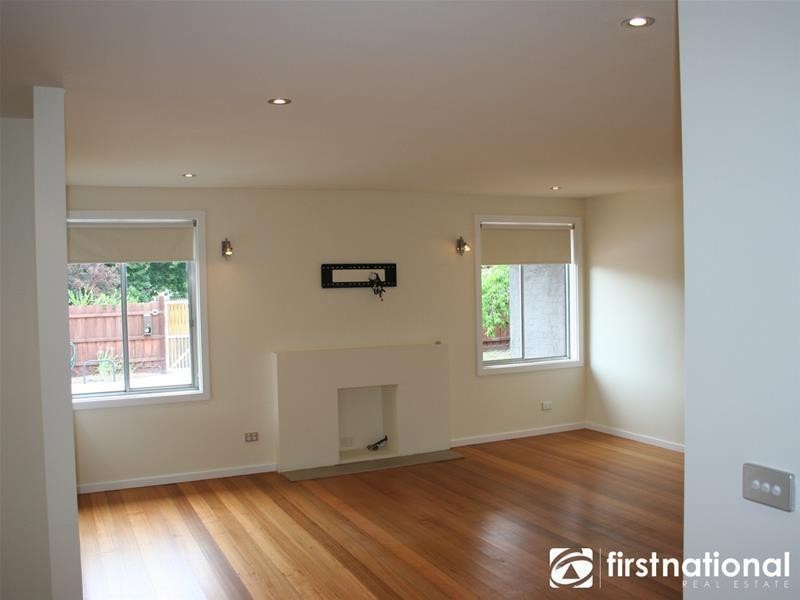 1 Wadsley Avenue, Pakenham VIC 3810