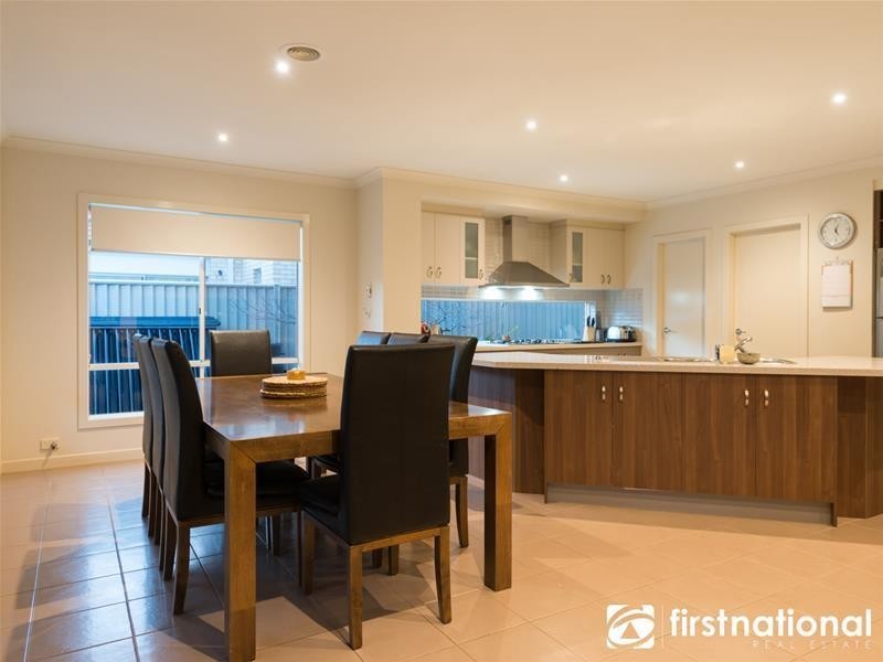 22 Kilburn Place, Pakenham VIC 3810