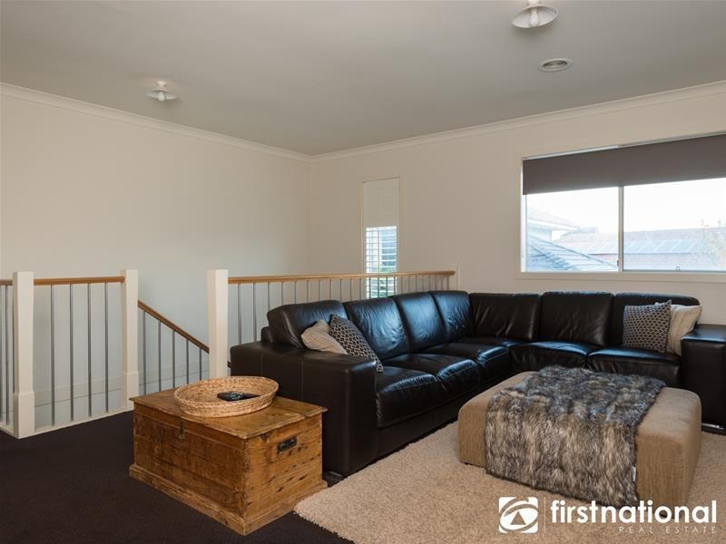 22 Kilburn Place, Pakenham VIC 3810