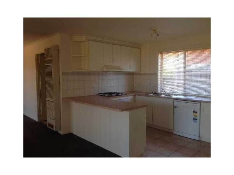 2 Brampton Court, Narre Warren VIC 3805