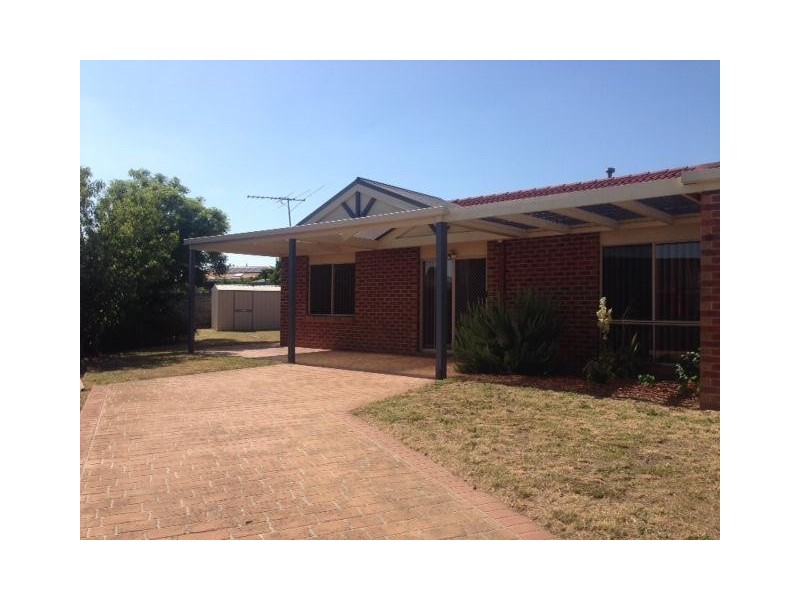 2 Brampton Court, Narre Warren VIC 3805