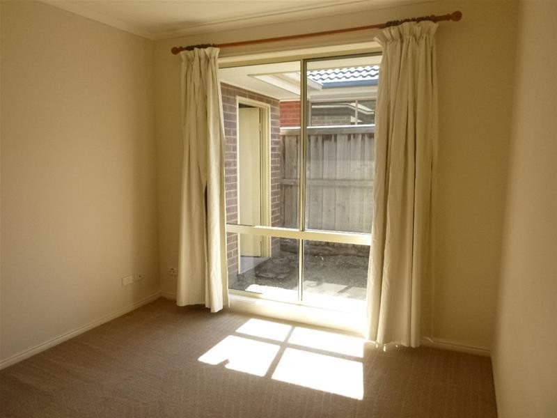 20 Spring Circuit, Pakenham VIC 3810