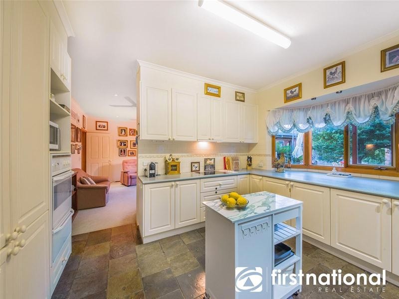 17 Brisbane  Street, Berwick VIC 3806