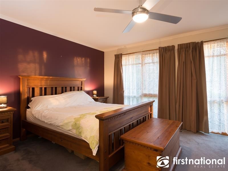 53 Highland Drive, Pakenham VIC 3810