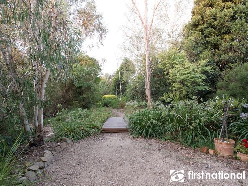 53 Highland Drive, Pakenham VIC 3810