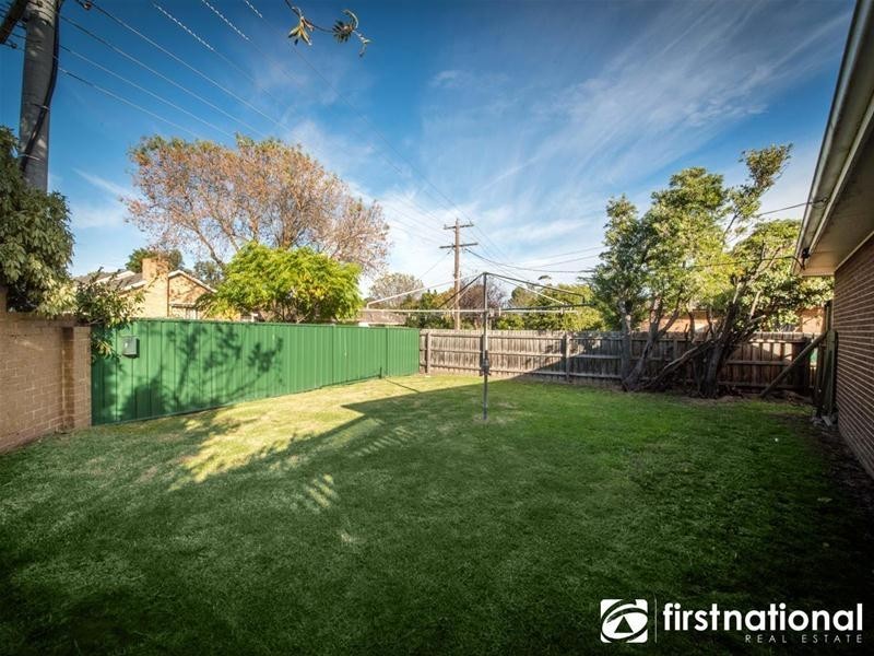 6 Mansfield Street, Berwick VIC 3806