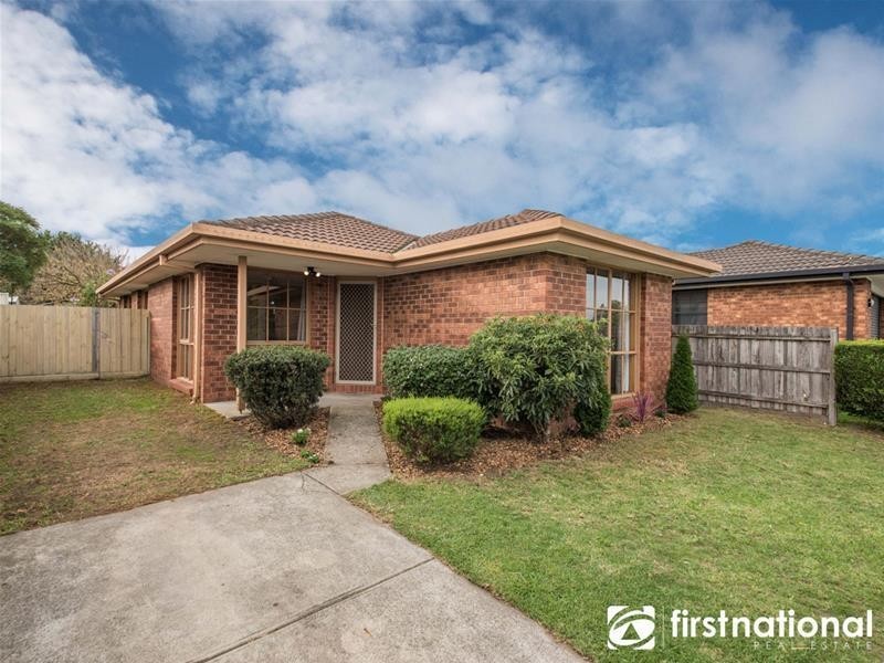 27 Lauren Drive, Hampton Park VIC 3976