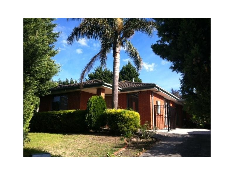 44 George Chudleigh Drive, Hallam VIC 3803