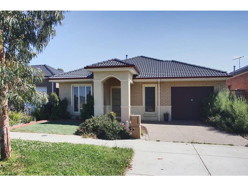 20 Lagoon Row, Officer VIC 3809
