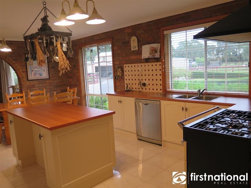 120 Sand Road, Longwarry VIC 3816