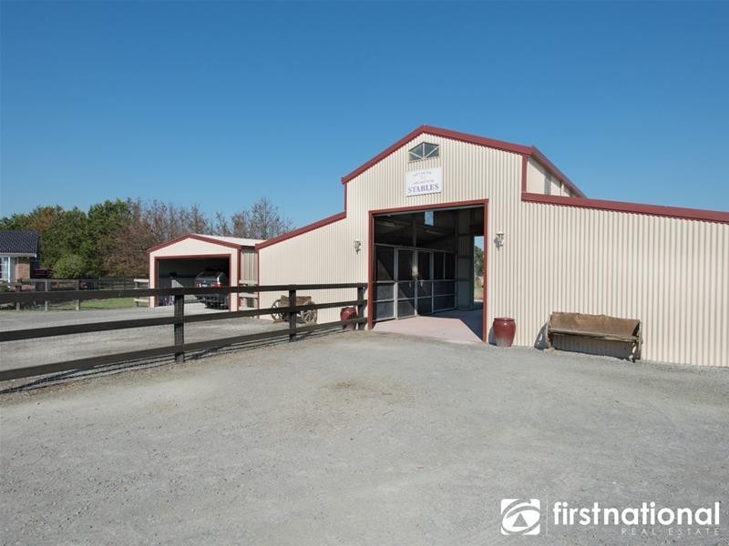 120 Sand Road, Longwarry VIC 3816