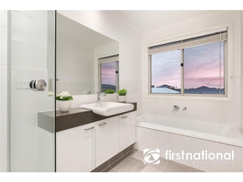 139 Webster Way, Pakenham VIC 3810