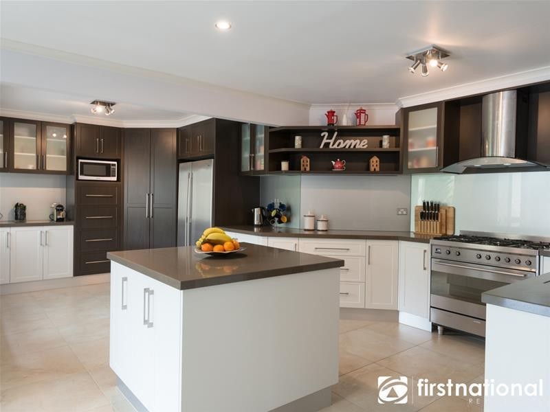 12 Balanka Court, Berwick VIC 3806