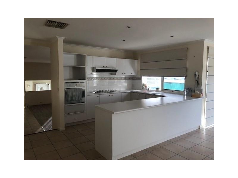 45 Lawrence Drive, Berwick VIC 3806