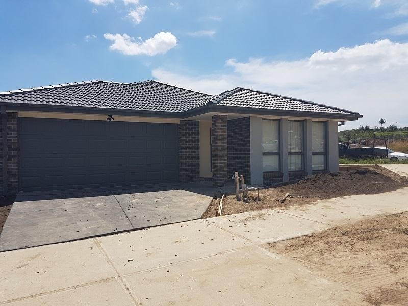 21 Jomon Way, Officer VIC 3809