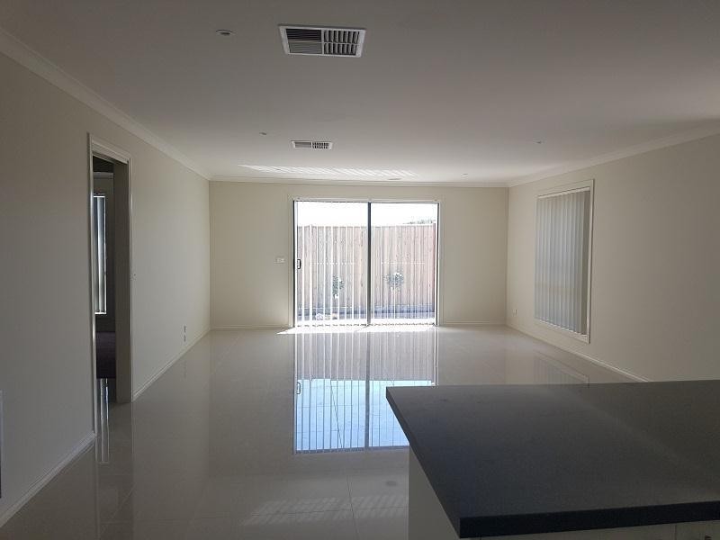 21 Jomon Way, Officer VIC 3809