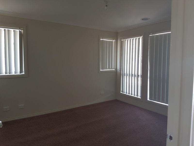 21 Jomon Way, Officer VIC 3809