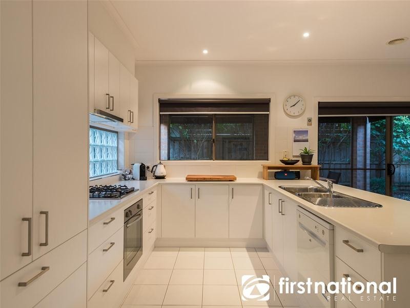 24 Nature Avenue, Officer VIC 3809