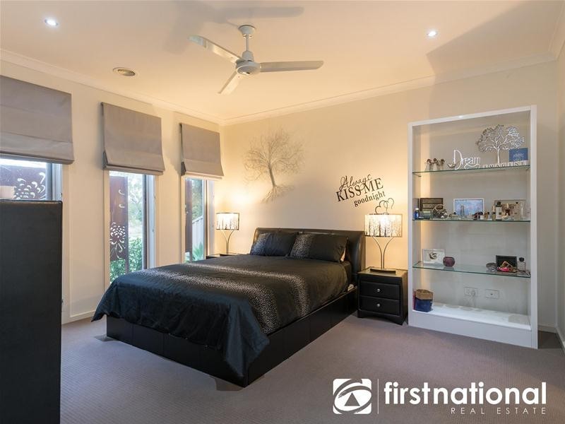 35 Villella Drive, Pakenham VIC 3810