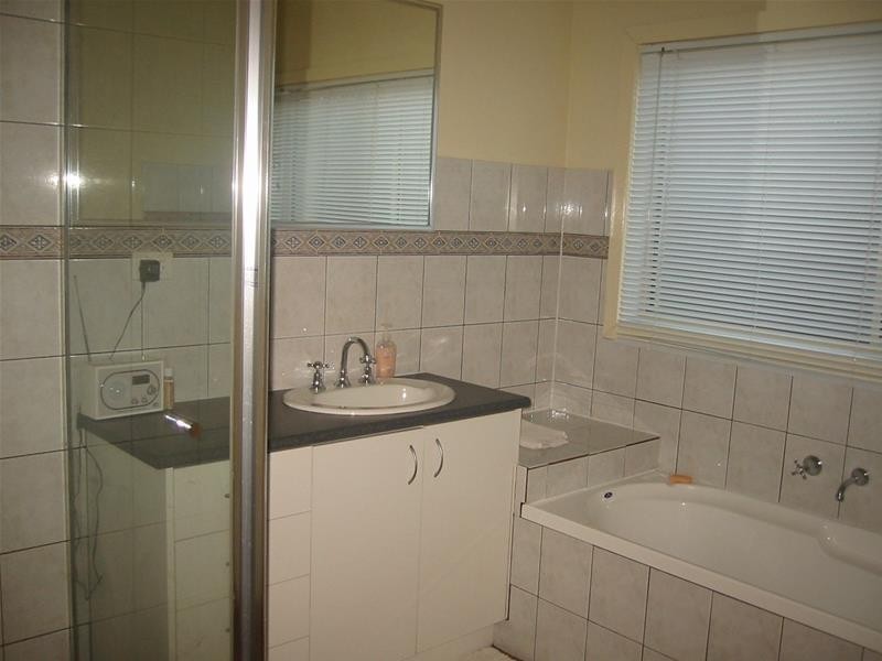 22 Charles Conder Place, Berwick VIC 3806