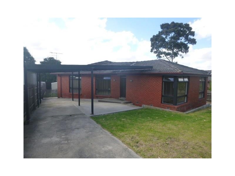 24 Westleigh Crescent, Narre Warren VIC 3805