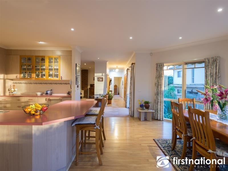 2 Biralee Court, Berwick VIC 3806