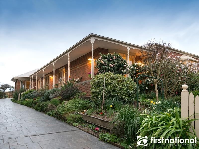 2 Biralee Court, Berwick VIC 3806