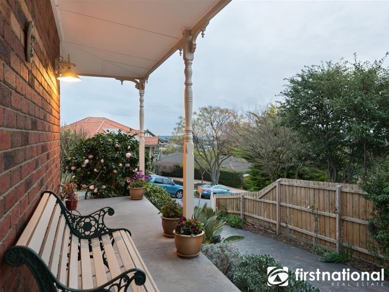 2 Biralee Court, Berwick VIC 3806