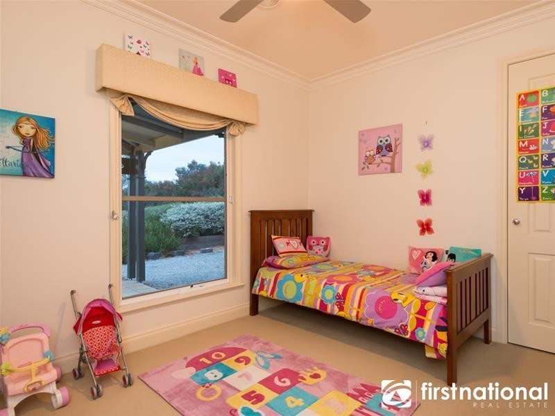 14-16 Cloverfield Close, Berwick VIC 3806