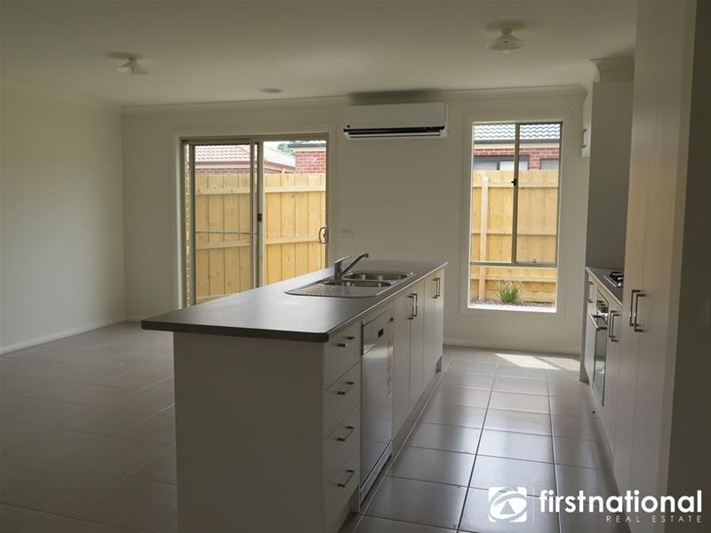 5/1-3 James Street, Pakenham VIC 3810