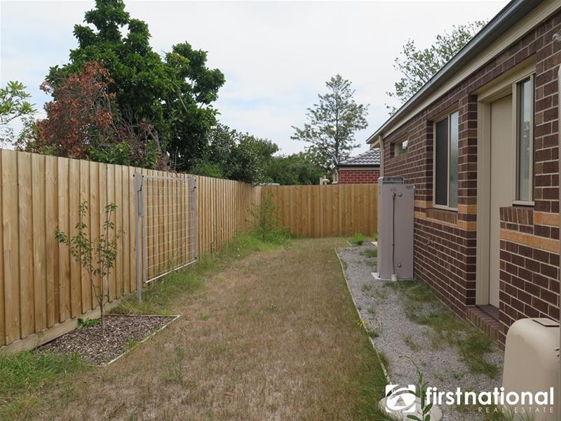 5/1-3 James Street, Pakenham VIC 3810