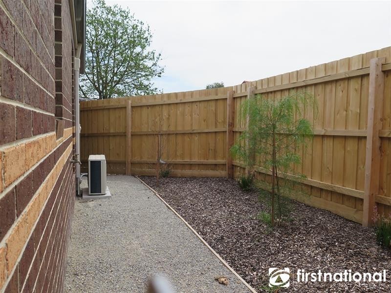 5/1-3 James Street, Pakenham VIC 3810