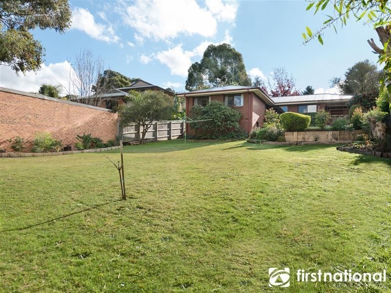 3 Outlook Drive, Berwick VIC 3806