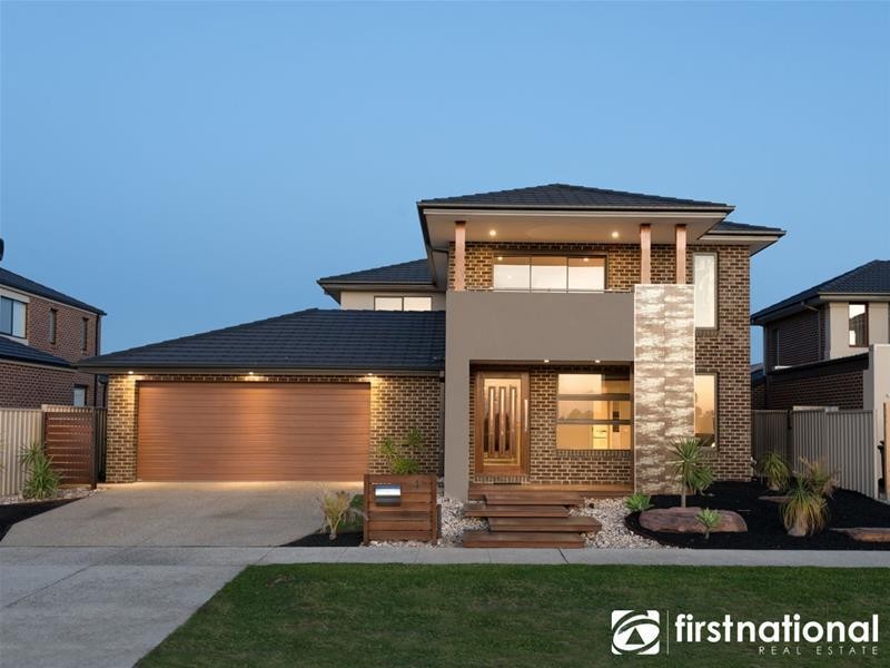4 Bintara Close, Pakenham VIC 3810
