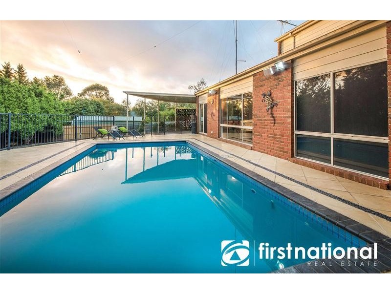 9 Goodall Court, Berwick VIC 3806