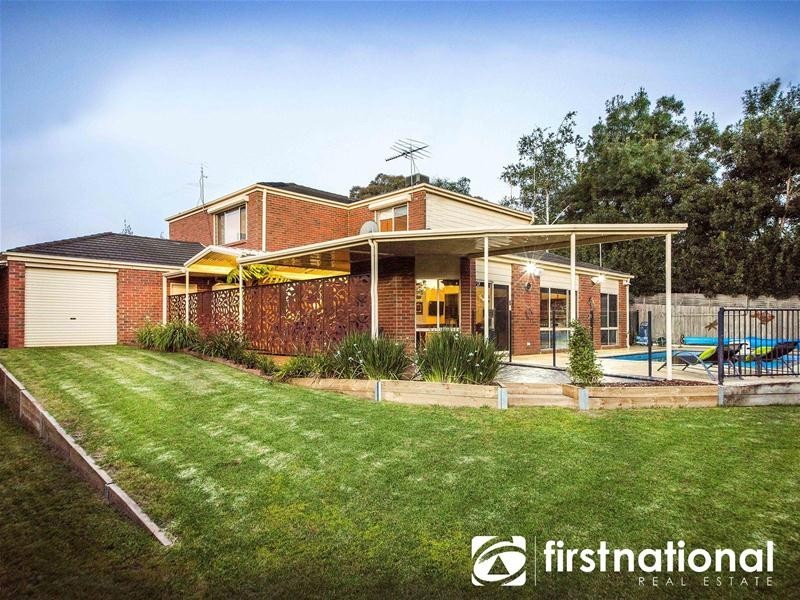 9 Goodall Court, Berwick VIC 3806