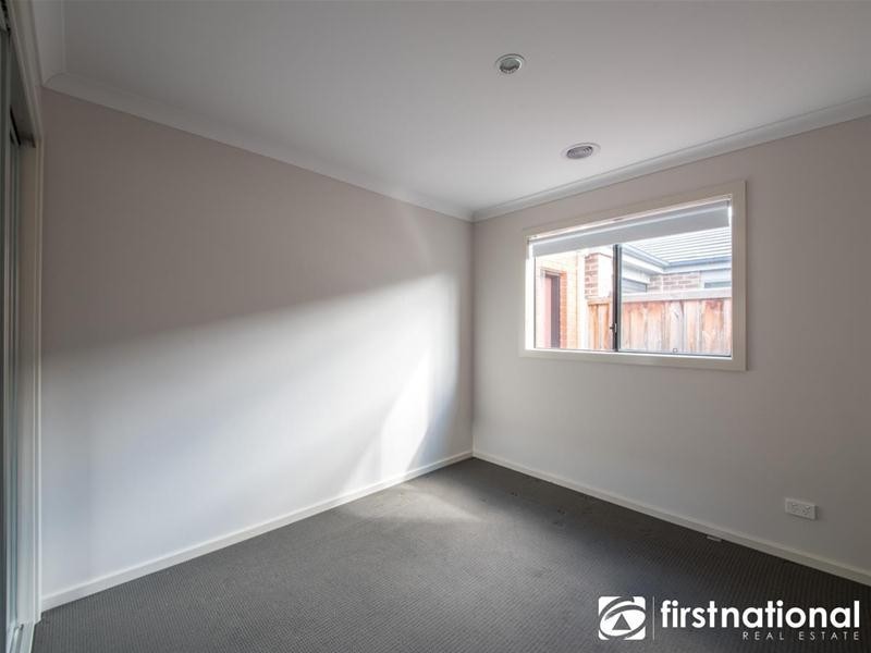 5 Markbeech Crescent, Officer VIC 3809