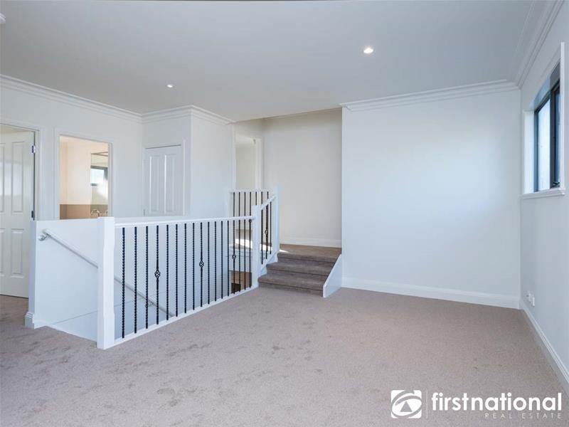 13/22 Buchanan Road, Berwick VIC 3806